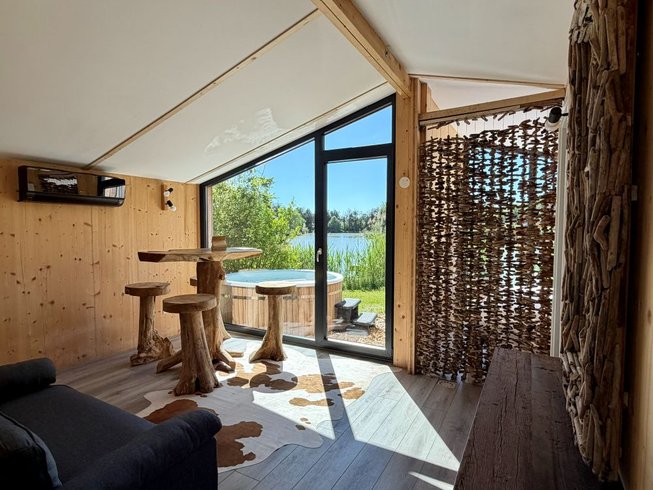 Hébergement AbracadaRoom : Cabane Spa Bois Flotté - Image 3