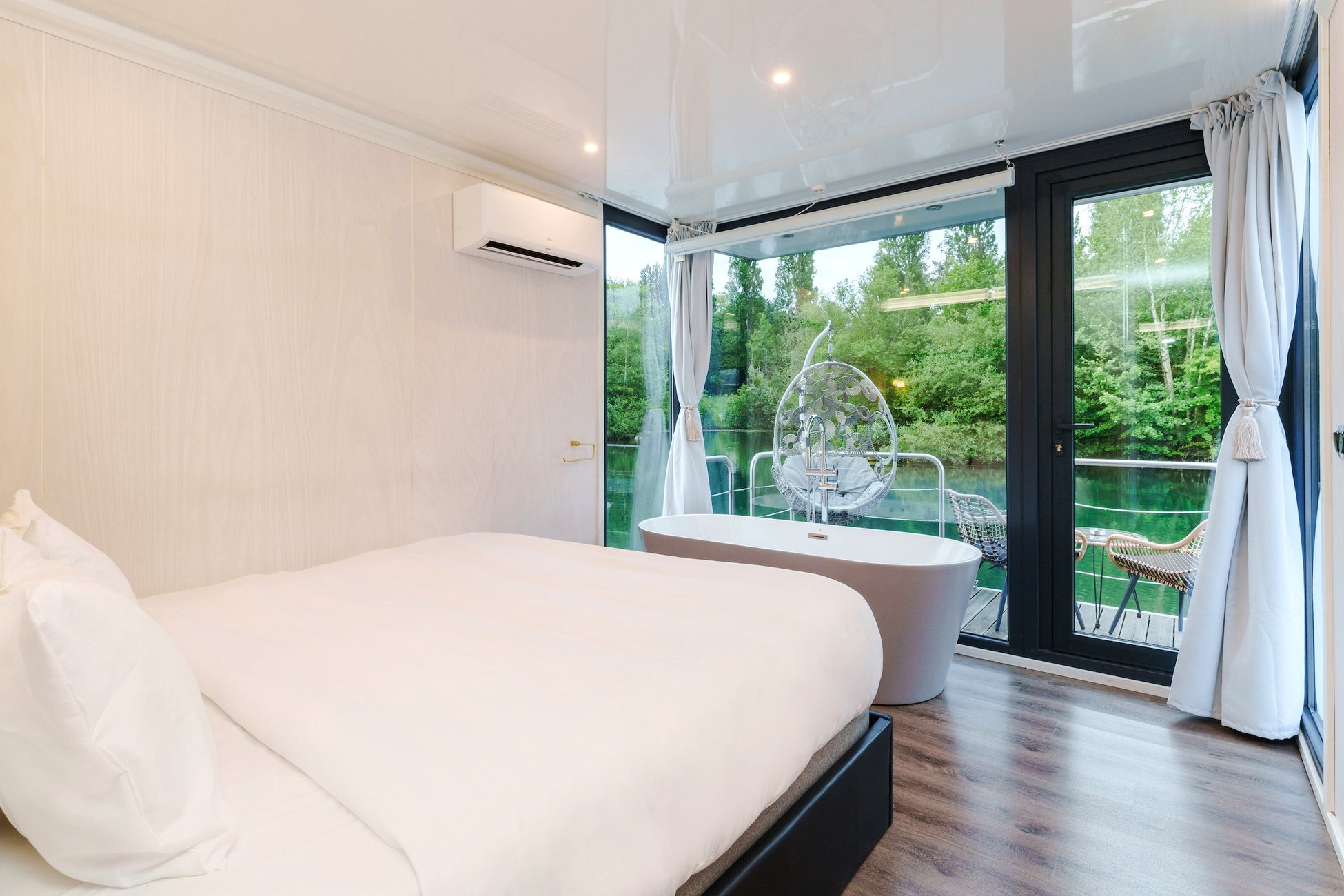 Hébergement UnicStay : L'Estrées & Balnéo à Saint Fargeau Ponthierry