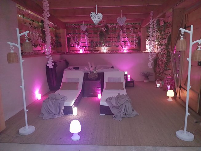 Hébergement AbracadaRoom : "M"ANON-Dôme Géodésique, piscine, spa et sauna. - Image 17