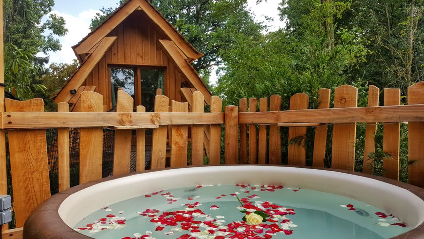 Hébergement AbracadaRoom : La Cabane Merveilleuse Spa - Image 17