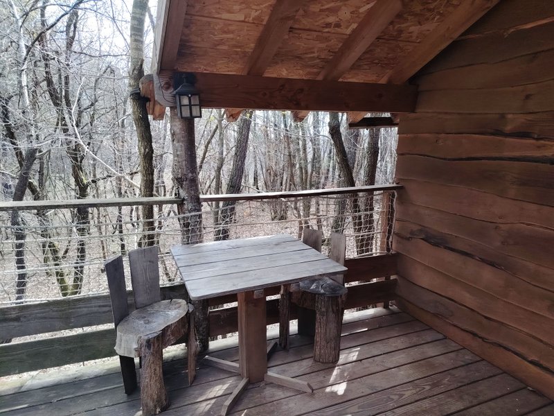 Hébergement AbracadaRoom : Cabane Murmure de Feuilles – Une parenthèse suspendue au cœur de la nature - Image 10