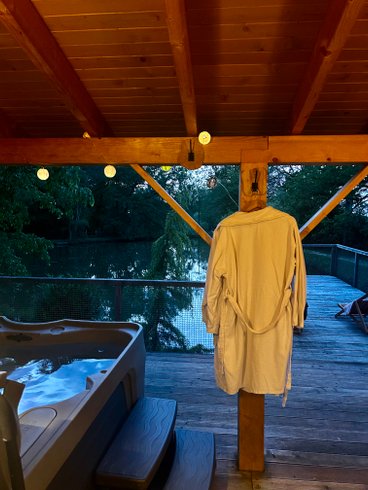 Hébergement AbracadaRoom : La Romance de George Sand & Spa - Image 1