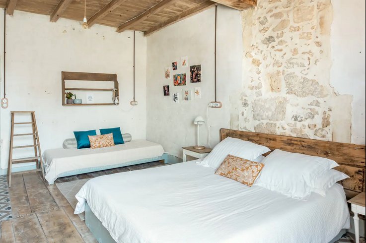 Hébergement AbracadaRoom : Le Terrier des 3 Conils & Spa - Image 18