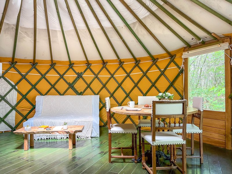 Hébergement AbracadaRoom : La Love Yourte - Image 5