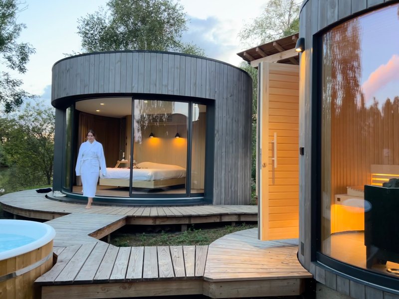 Hébergement AbracadaRoom : LUMIPOD SPA BIEN-ETRE - Image 2