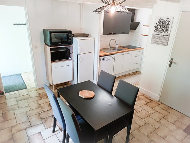 Hébergement AbracadaRoom : Gîte dans les bois, au coeur du Périgord noir avec étang privé - Image 5