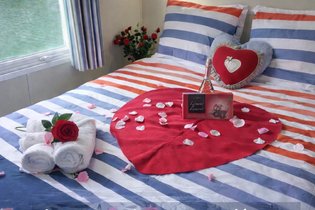 House Boat Côte-d'Or