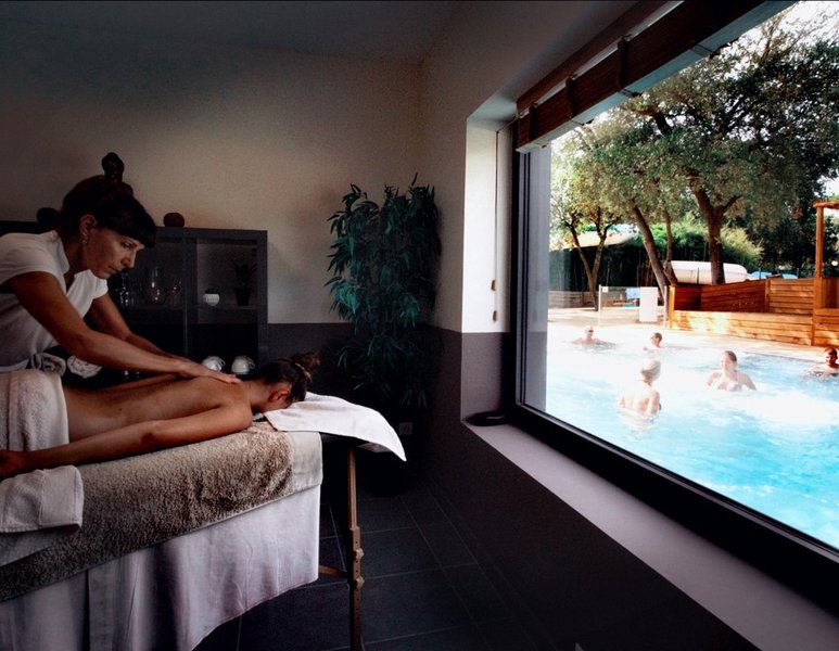 Domaine AbracadaRoom : Hôtel Les Prés du Roi, Domaine de Massereau - Image 2