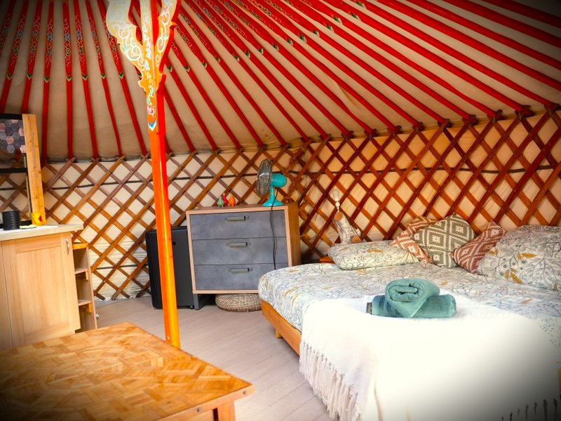 Hébergement AbracadaRoom : La Yourte en Provence - Image 2