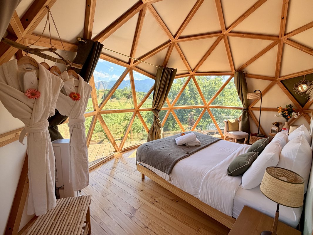 Le dôme avec spa privatif et vue sur les Pyrénées à Asson (29)