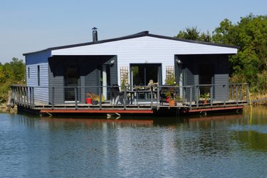 LA MAISON FLOTTANTE - 6 personnes à Le Langon (1)