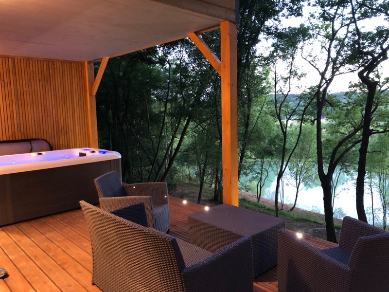 Hébergement AbracadaRoom : Les Cabanes du Lac - Cabane du Chêne & SPA - Image 8