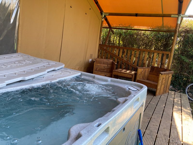 Hébergement AbracadaRoom : Tente Woody Safari & Spa - Image 2