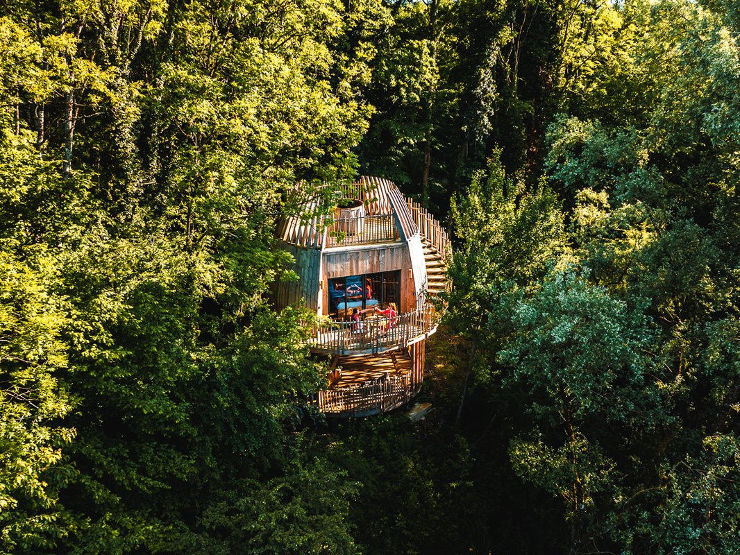 Cabane Spa Immersion à Chassey-Lès-Montbozon (2)