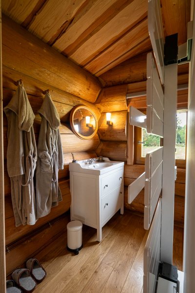 Hébergement AbracadaRoom : La Cabane Spa du Trappeur - Image 10