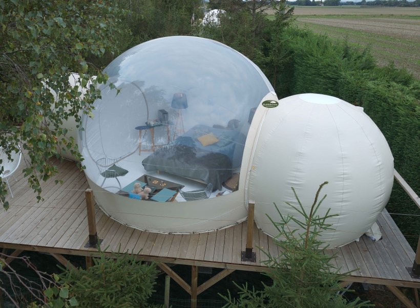 Hébergement AbracadaRoom : Bulle Vénus avec planche dînatoire et petit-déjeuner - Image 1