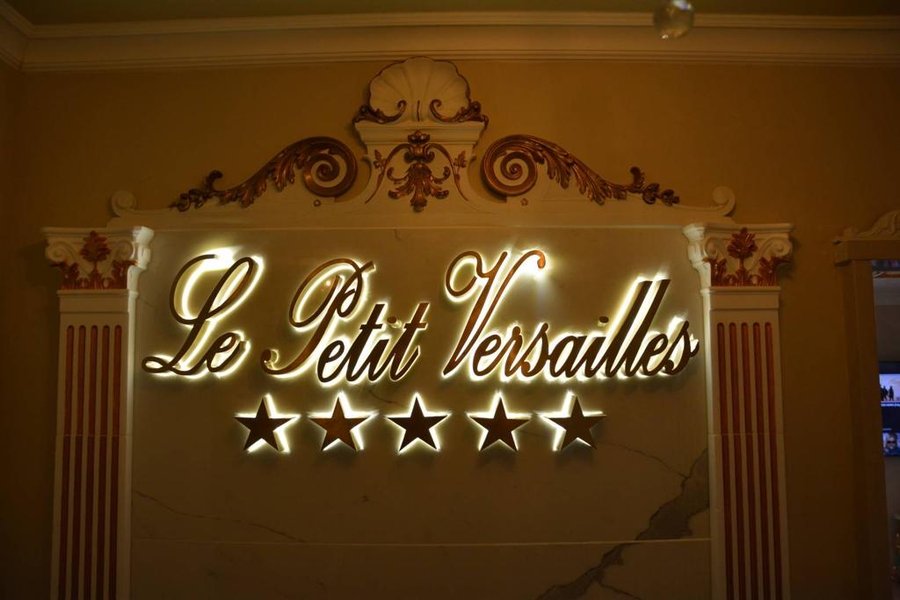 Love Room Spa - Le Petit Versailles à Vernon (4)