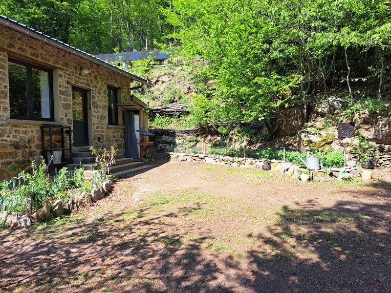 Domaine AbracadaRoom : Le Refuge d'Yzeron - Image 2