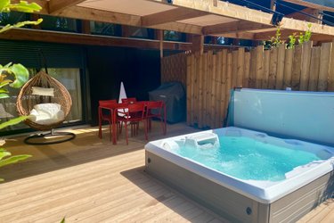 Ecolodge**** avec Spa en Aveyron à Saint-Affrique (1)