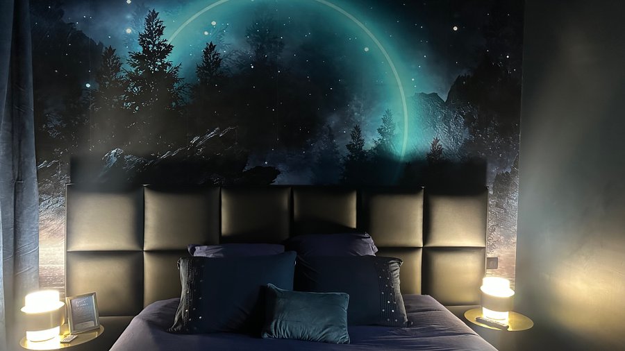 Hébergement AbracadaRoom : Dormez sous la Lune Bleue – Séjour magique & jeu immersif - Image 33