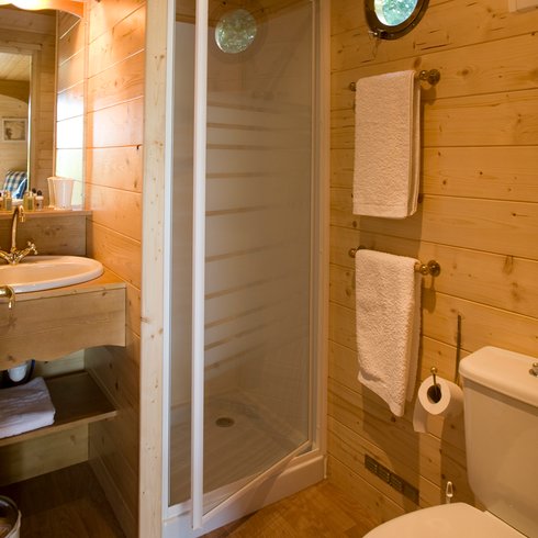 Hébergement AbracadaRoom : Roulotte Coquelicot - Image 5