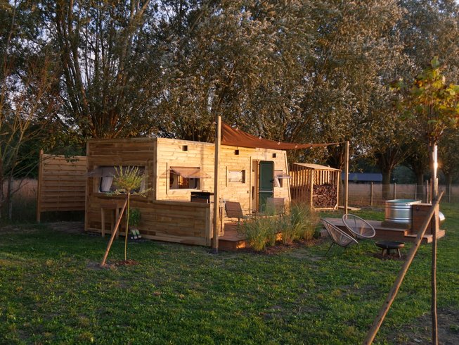 Hébergement AbracadaRoom : Tiny House Kaki & bain nordique - Image 1