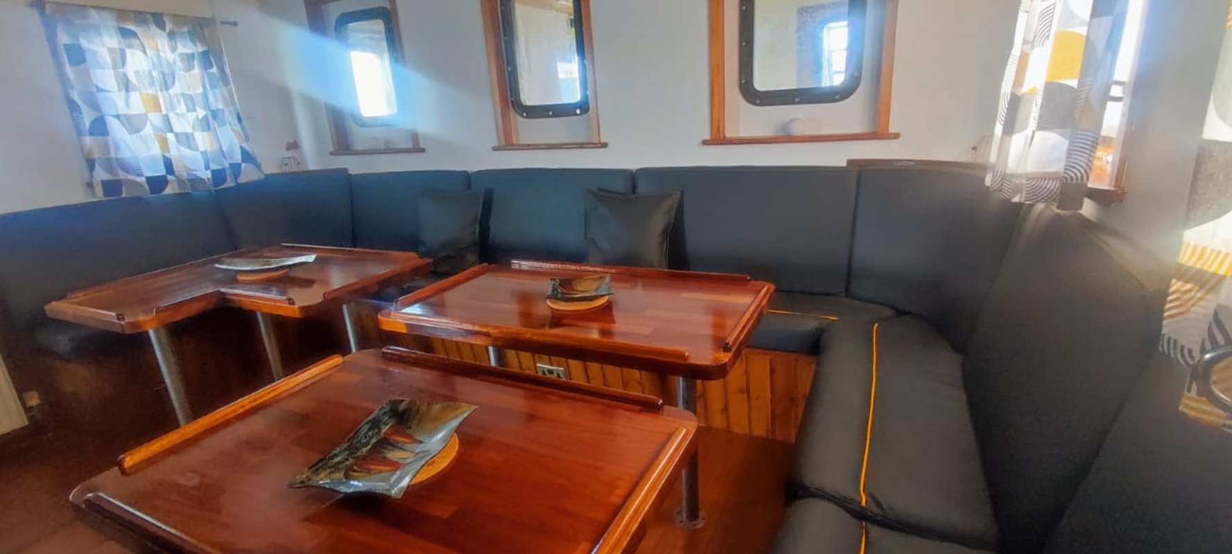Séjour insolite en Bateau Independence- MARTINIQUE à Marigot (22)