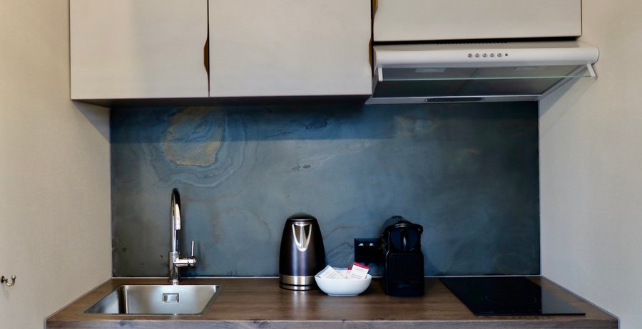 Hébergement AbracadaRoom : Suite flottante Supérieure Lit King-size Balnéo, Sauna et Rooftop - Image 9