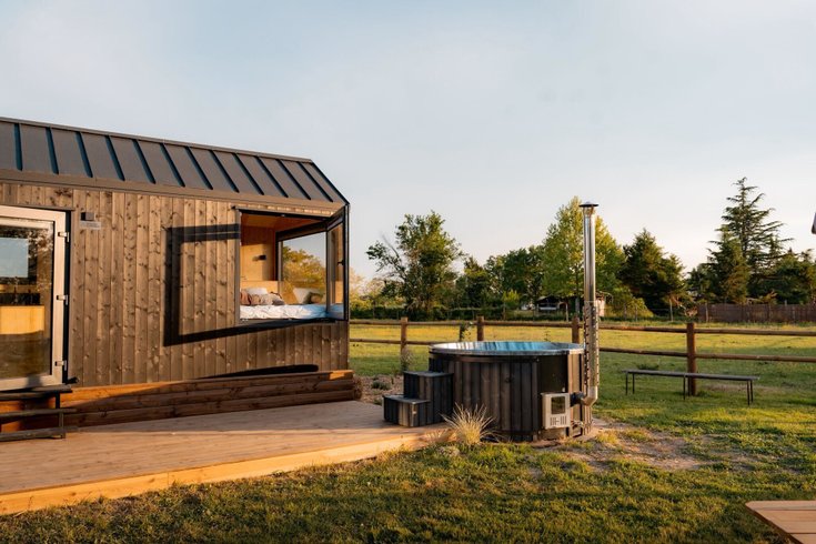 Domaine AbracadaRoom : Parcel Tiny House - bien-être en Occitanie - Image 1