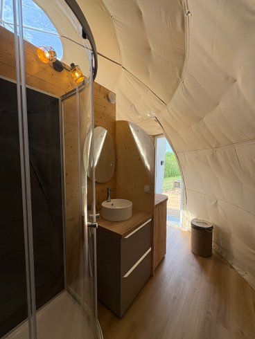 Hébergement AbracadaRoom : Le Dôme de Clem & Spa - Image 11