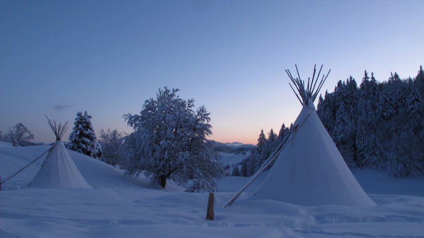 Hébergement AbracadaRoom : Tipi Nature - Image 3