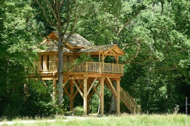 nature-calme-cabane dans les arbres-séjour insolite-en famille-centre-abracadaroom