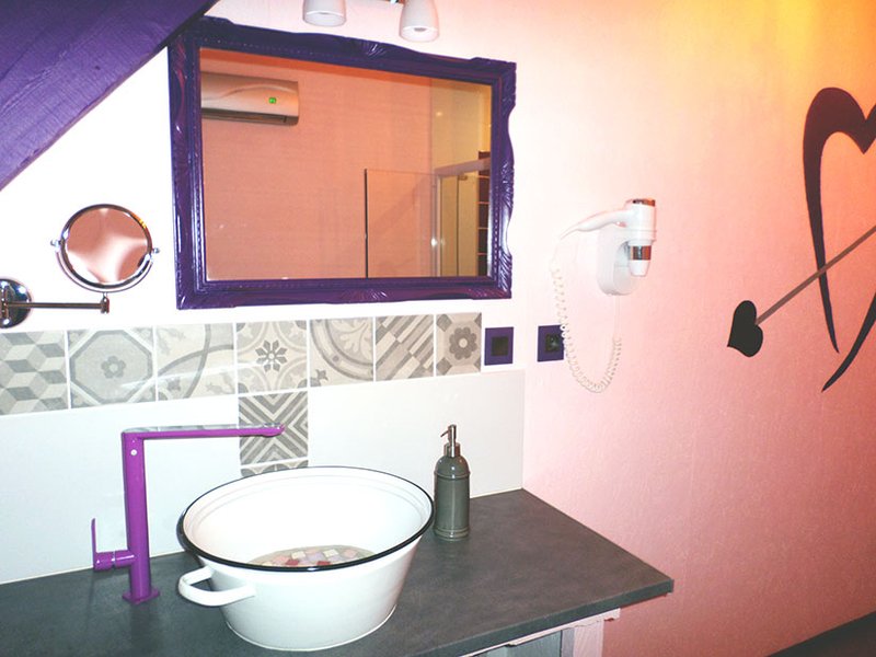 Hébergement AbracadaRoom : Dôme Romance, accès piscine & SPA - Image 6