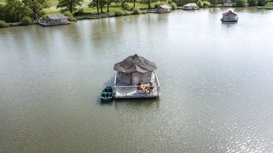 Hébergement AbracadaRoom : Cabane Prestige flottante la Volta - Image 1