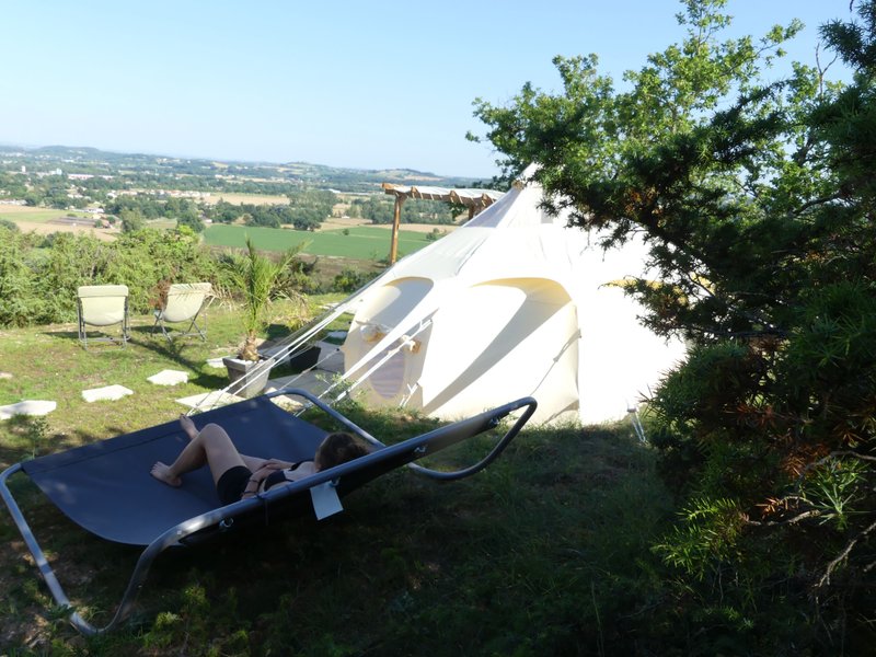 Hébergement AbracadaRoom : Tente lotus insolite - Image 5