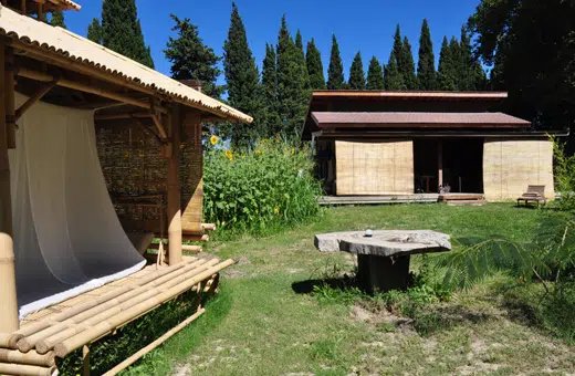 Domaine AbracadaRoom : Les Alambics du Cèdre - Image 4