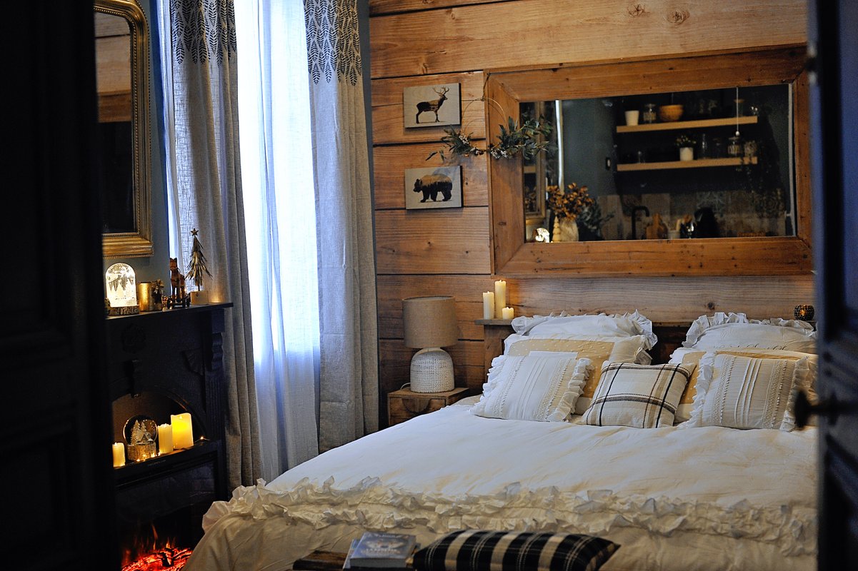 Chalet romantique,SPA, CINÉMA, 5 min centre à Evreux (17)