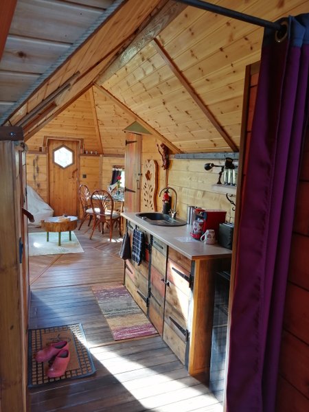 Hébergement AbracadaRoom : Kota - A l'abri des cyprès - Image 18