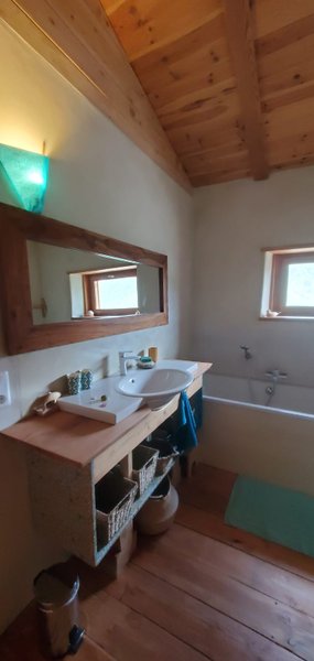 Hébergement AbracadaRoom : Maison sur pilotis proche rivière - Image 6
