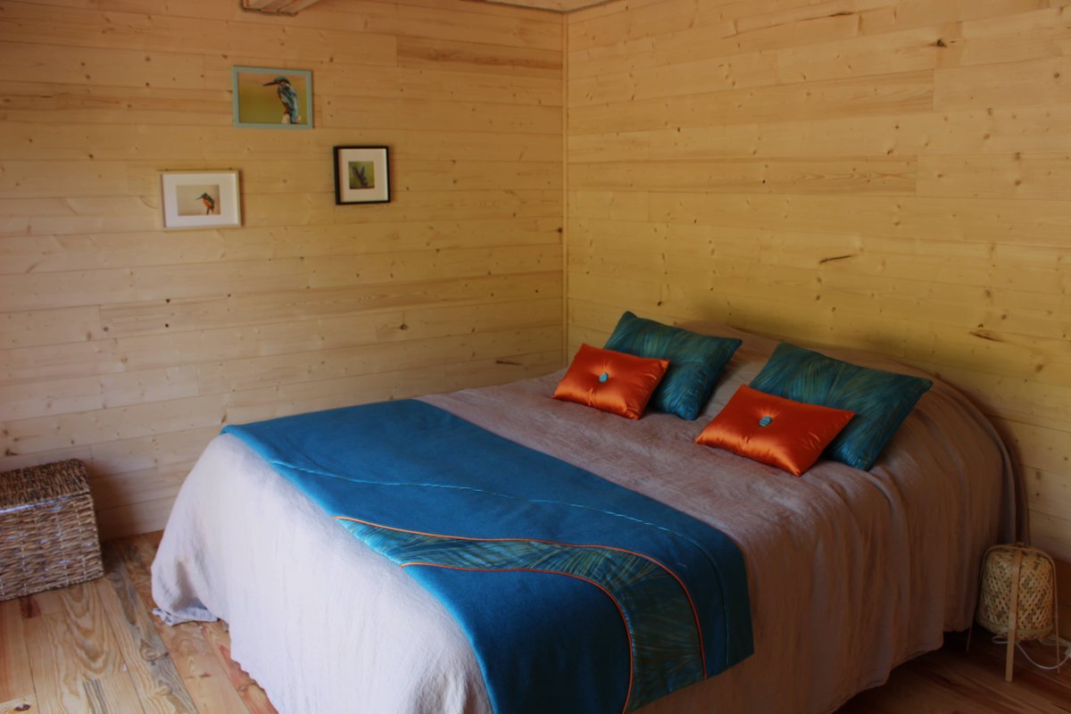 Cabane flottante Spa - Martin pêcheur à Vernois Les Vesvres (9)