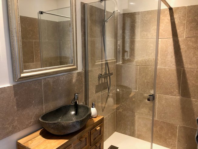 Hébergement AbracadaRoom : La  Cabane Spa des Truffiers - Image 7