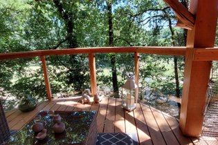 Cabane sur pilotis Gers