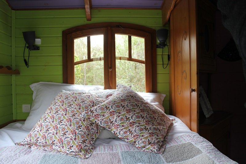 Hébergement AbracadaRoom : Roulotte Tzigane - Image 5