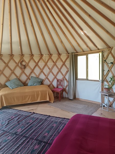 Hébergement AbracadaRoom : Yourte à la ferme des bréguières - Image 14