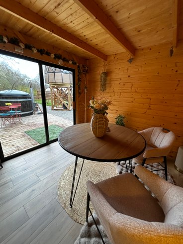 Hébergement AbracadaRoom : Dôme lunaire d'Oriana & Son bain nordique - Image 3