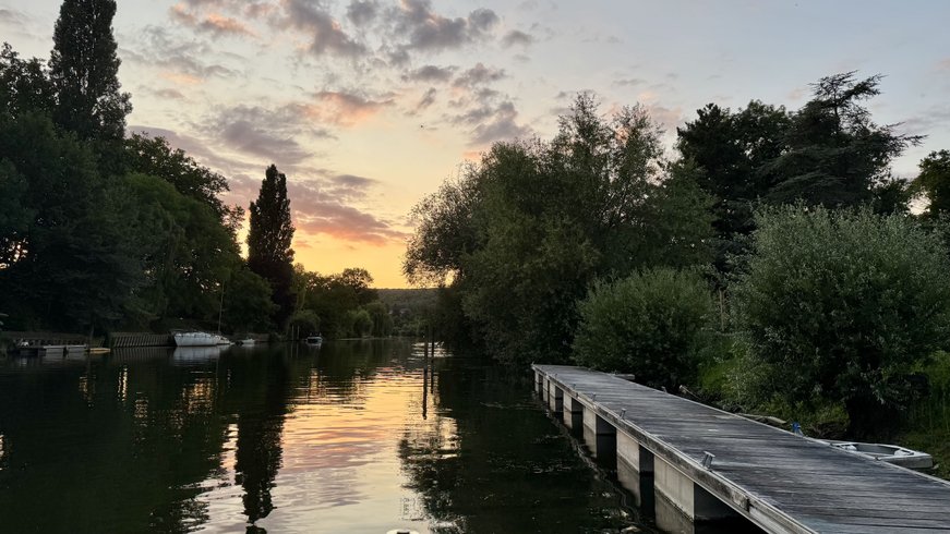 Hébergement AbracadaRoom : Tiny house au bord de l'eau - Image 15
