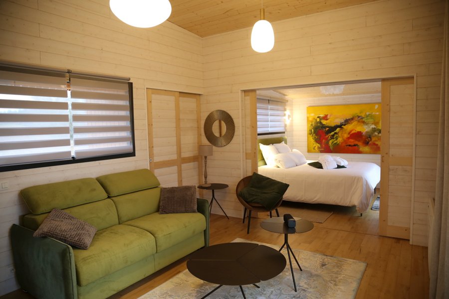 Hébergement AbracadaRoom : Lodge Spa Bruyère avec Jacuzzi - Image 5