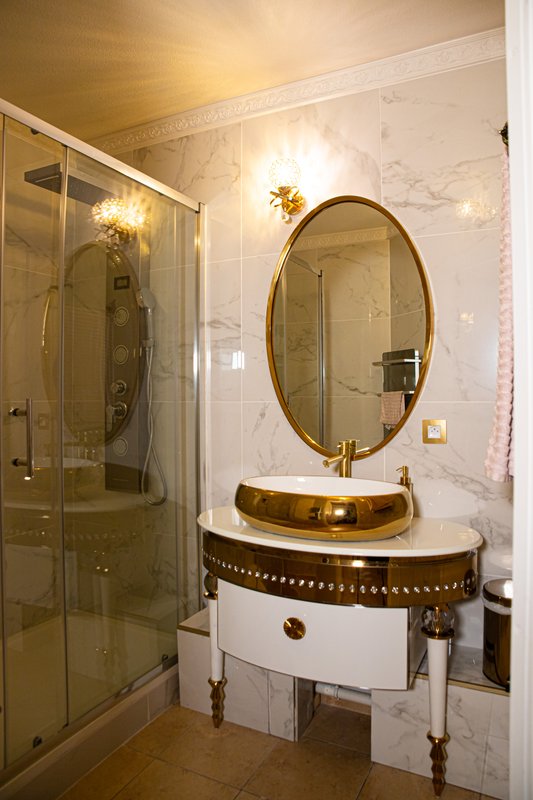 Love Room Spa - Le Petit Versailles à Vernon (5)