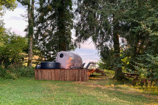 Bulle transparente et son spa