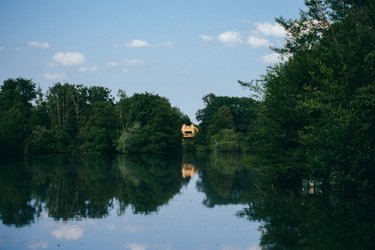 Cabane Spa Roseau à Chassey-Lès-Montbozon (2)